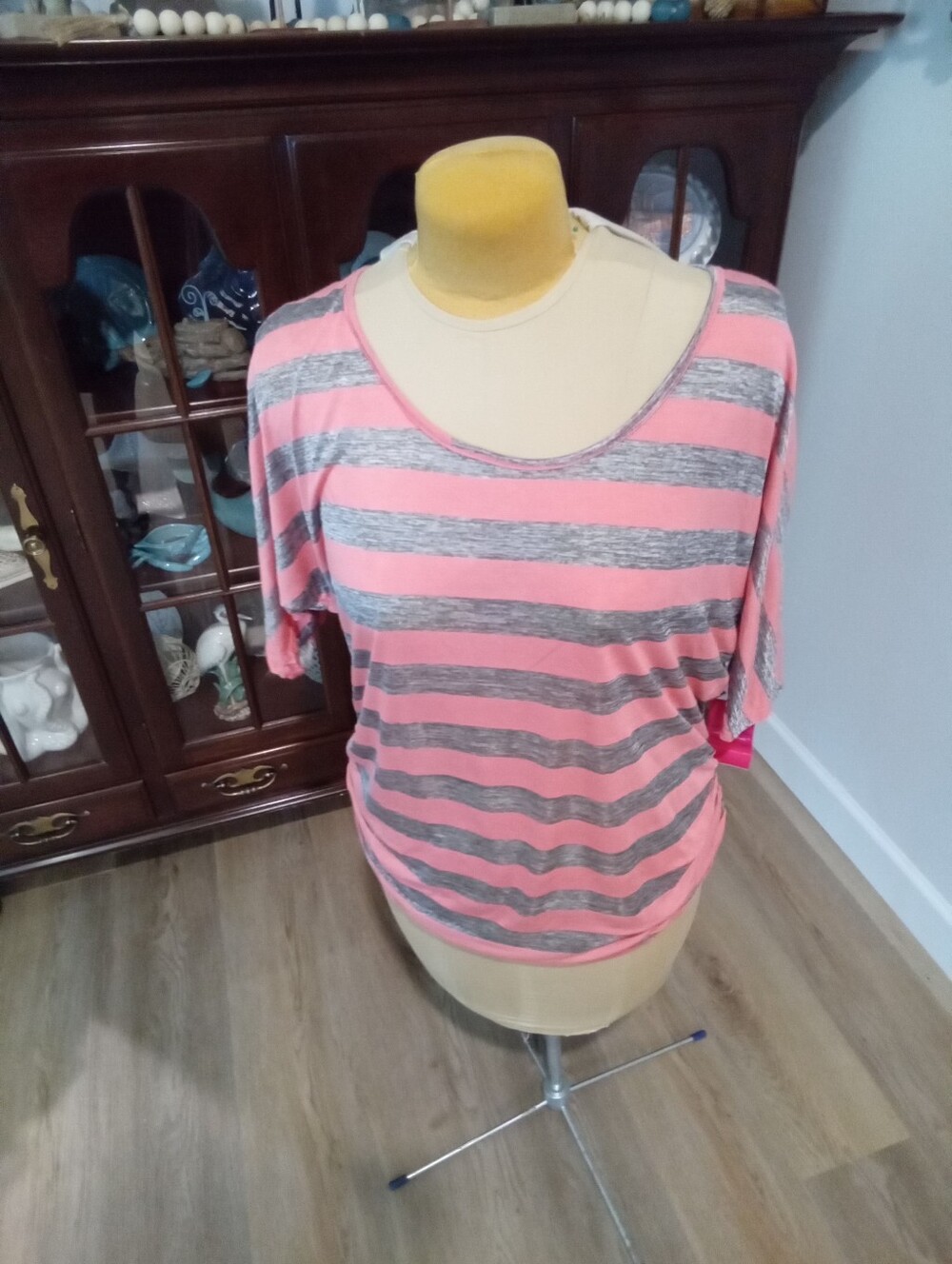 julie's closet Pink and Gray Striped Short Sleeve Scoop Neck Tee